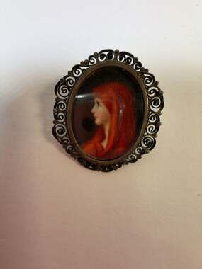 800 Silver Framed Portrait of St. Fabiola in Red Pin - Pendant -